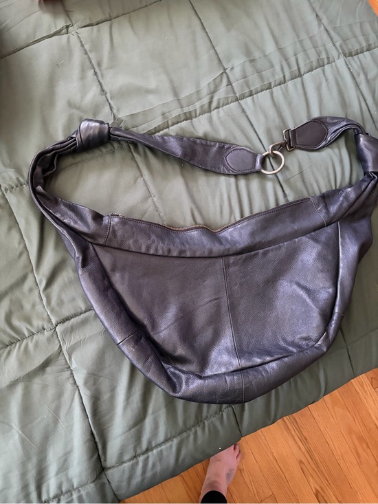 Free People Handbags - Free People Lilith Black Leather Sling/Shoulder Bag with vintage silver Hardware